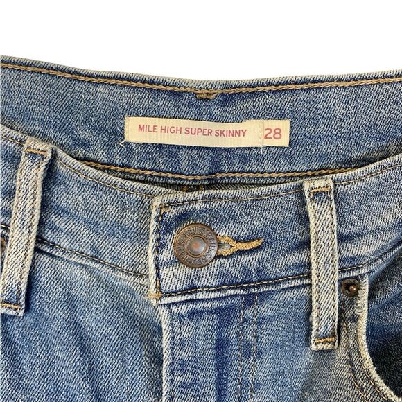 Levi’s Women’s Mile High Super Skinny Distressed Jeans Size 28 - Picture 3 of 6